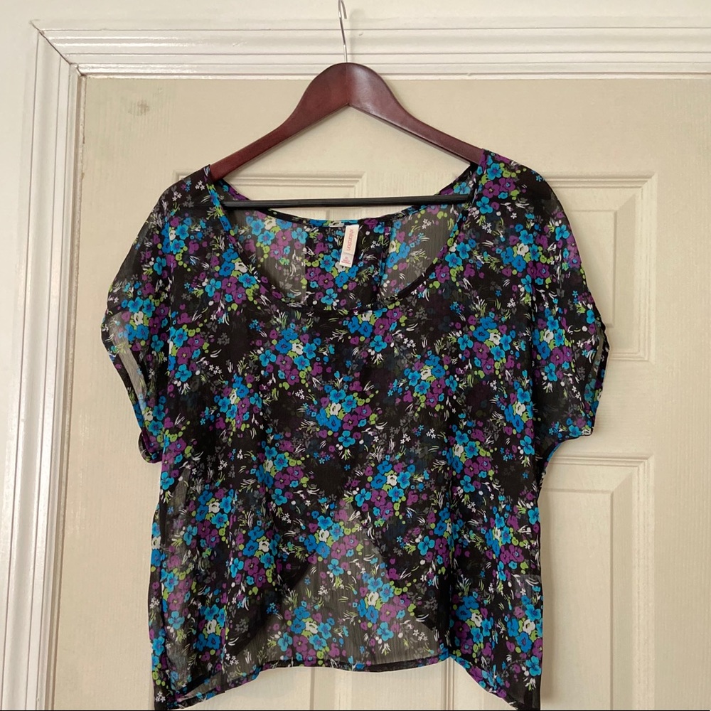 Xhiliration top